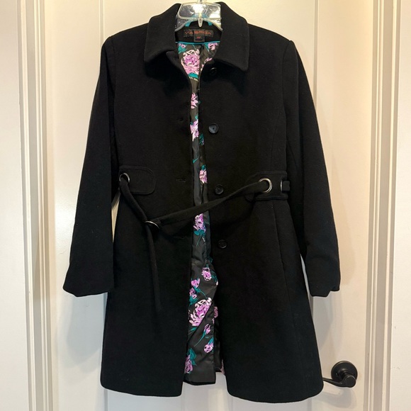 Via Spiga Jackets & Blazers - Black Via Spiga Wool Peacoat w/ floral lining! Belted waist and longer length!